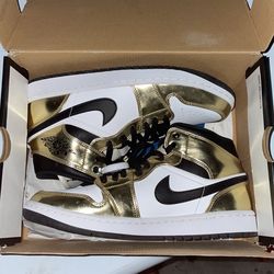 Jordan 1 Gold 