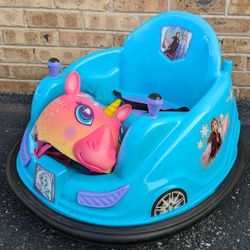 Disney's Frozen Flybar Electric Bumper Car + Helmet 