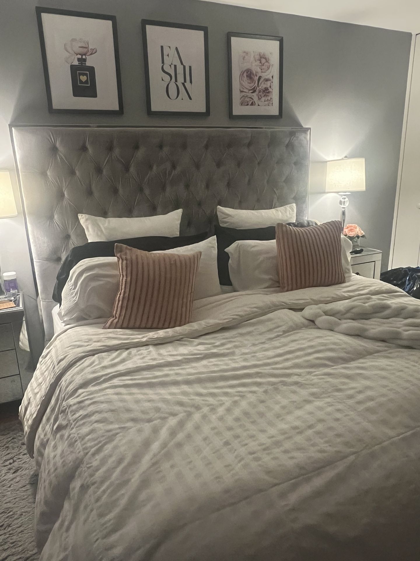 King Size Upholstered Head Board & Frame
