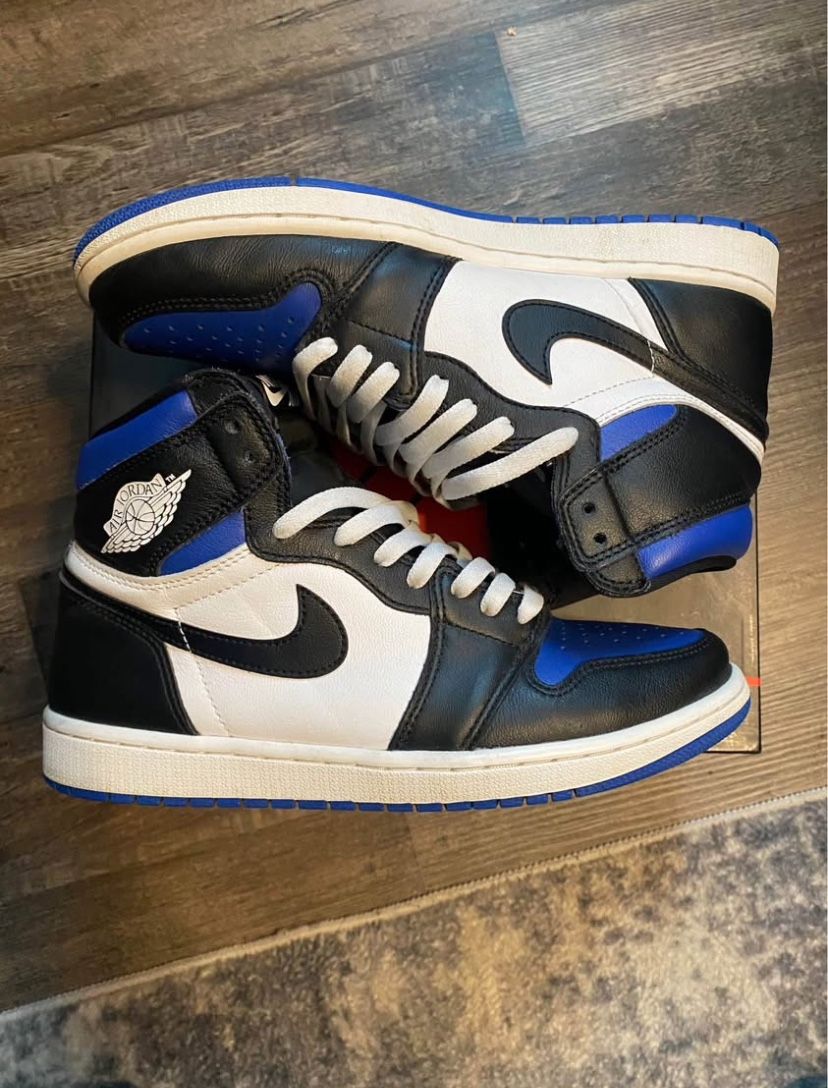 Air Jordan 1 Retro High OG Royal Toe