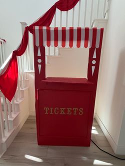 Wood Ticket stand
