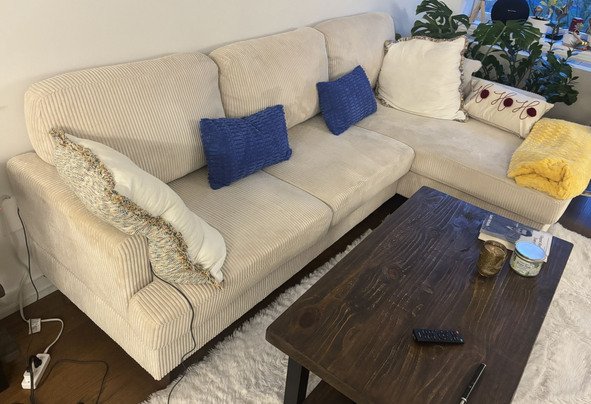 [NEEDS TO GO] 2 PIECE CORDUROY SECTIONAL COUCH
