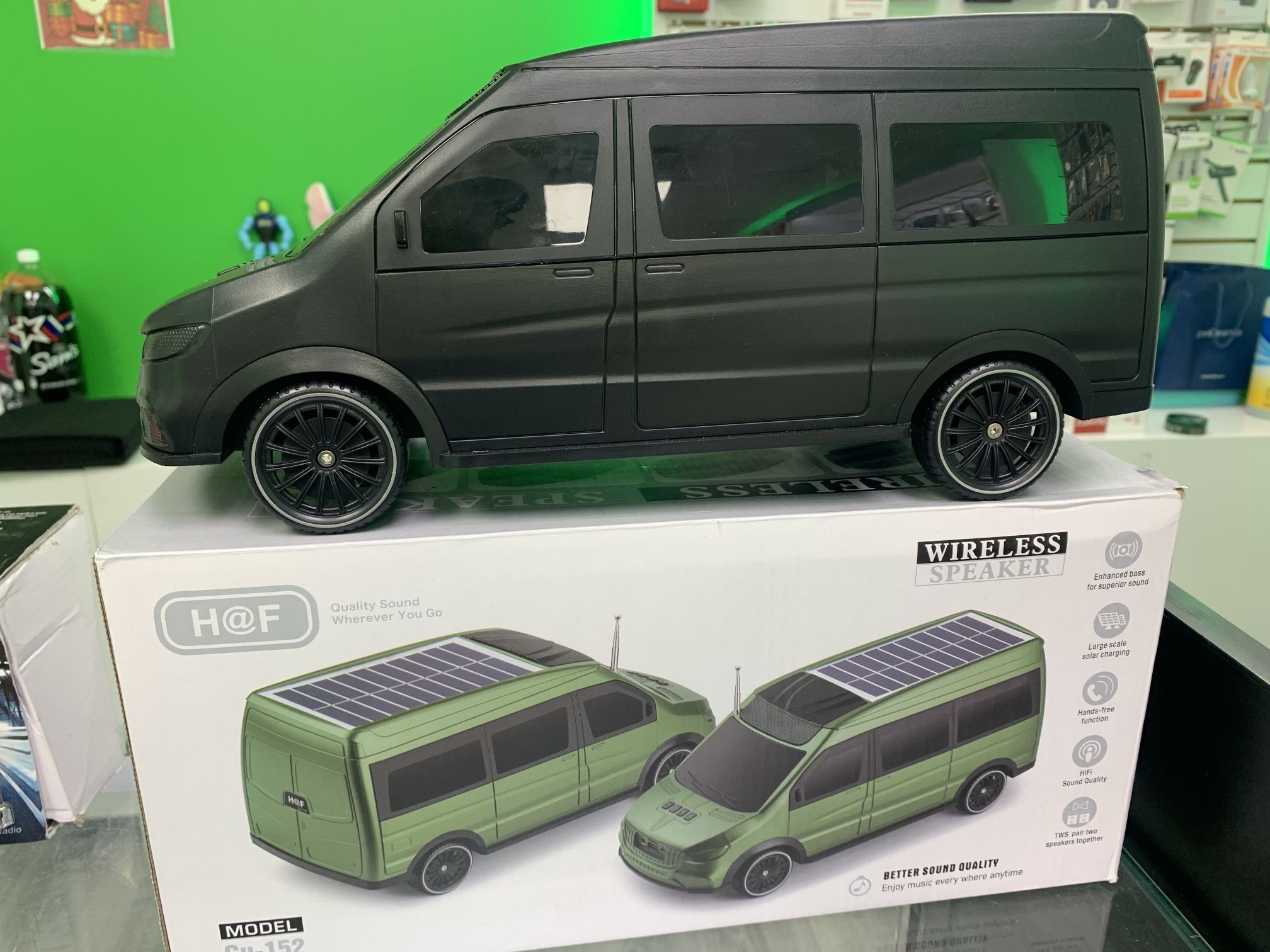 Solar Powered Bluetooth Speaker 