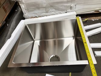 22 x18” depth kitchen sink $160