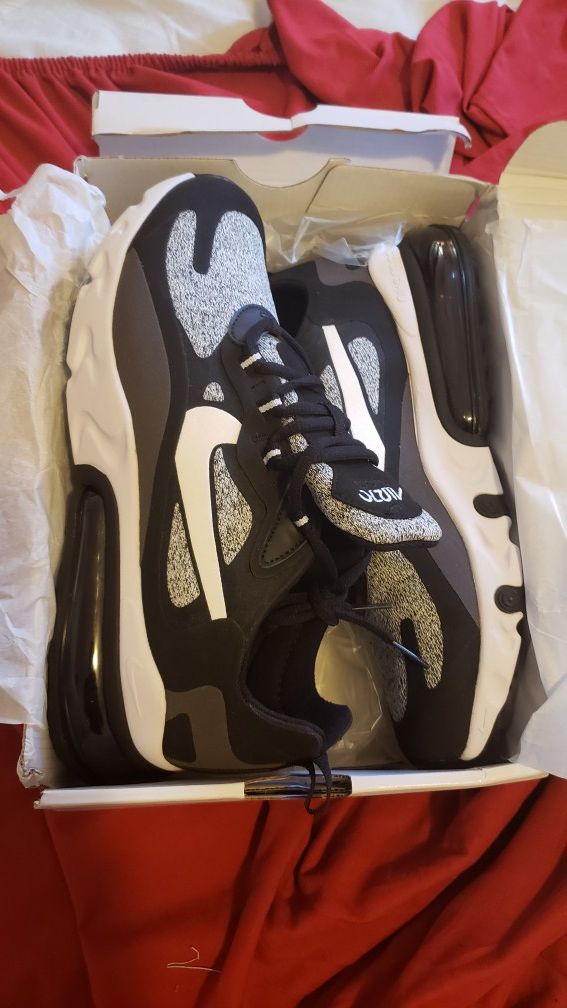 Nike Air Max 270s Bahamas