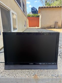 Vizio mini tv/computer monitor