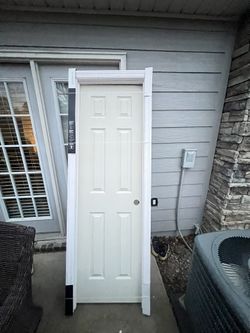 Interior Door BRAND NEW SEALED 24 By 80 Inch