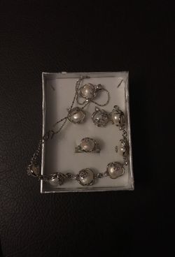 Fresh water pearl silver