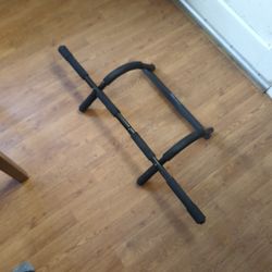 Pull Up / Push Up Bar