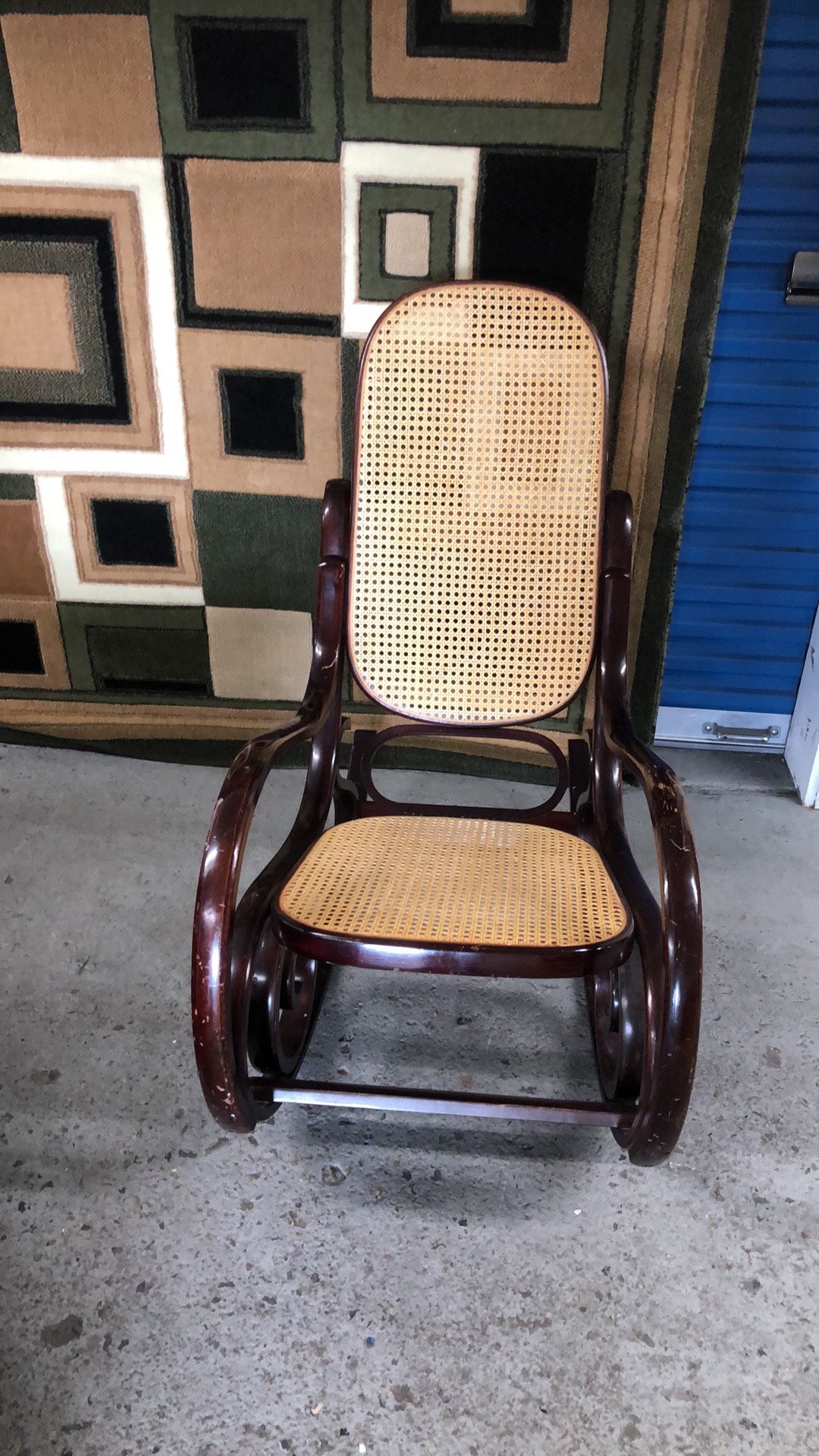 Rocking chair