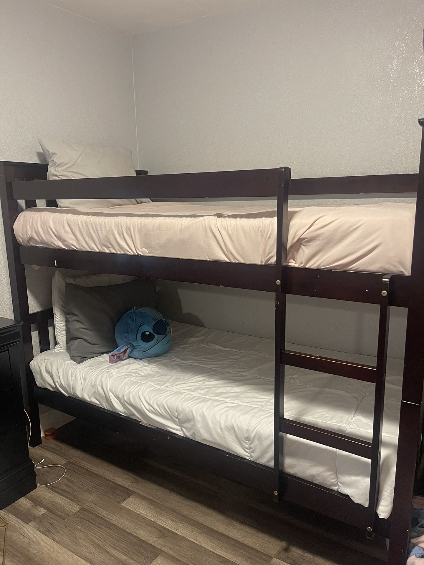Twin Size bunk Beds With Mattress 
