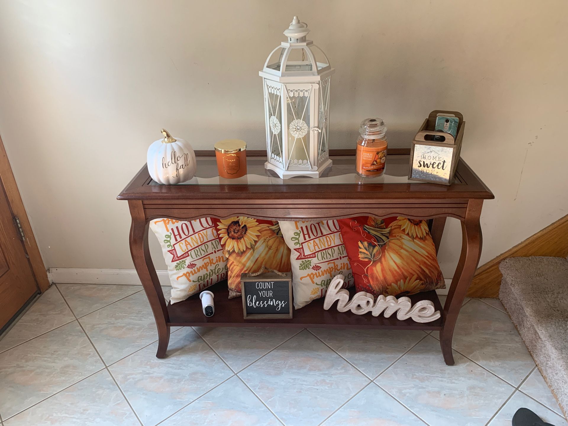 Console/ Entry Table