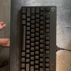 Logitech Tenkeyless gaming Keyboard