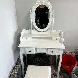 Glam Vanity Desk With Mirror And Bench Vintage