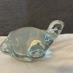 Solid Glass Heavy Turtle Figurine Paperweight