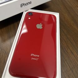 iPhone XR 64GB (Unlocked)