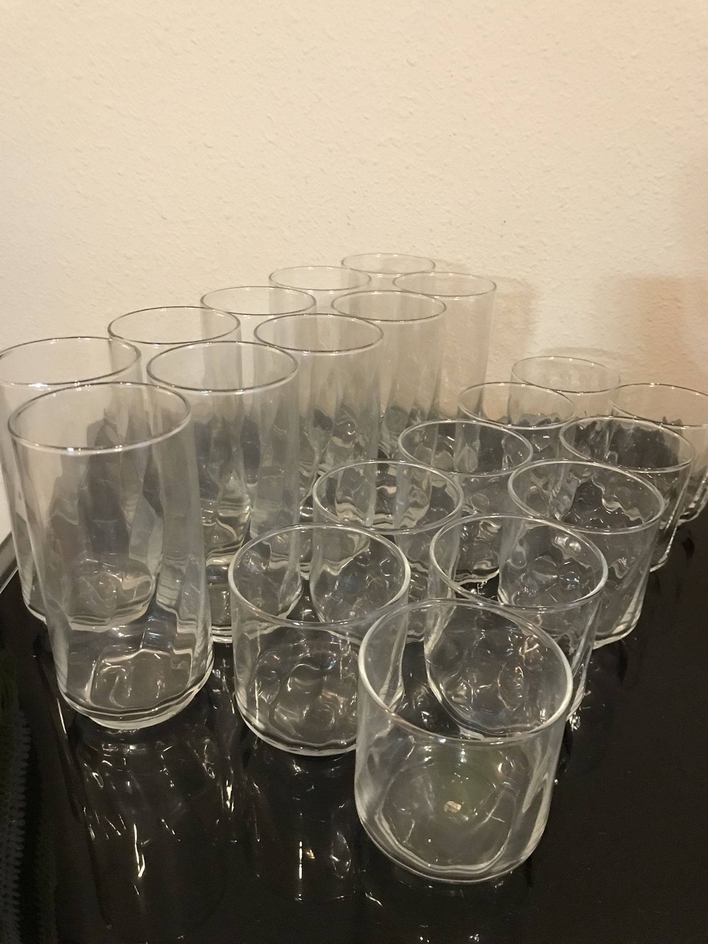20 piece glassware