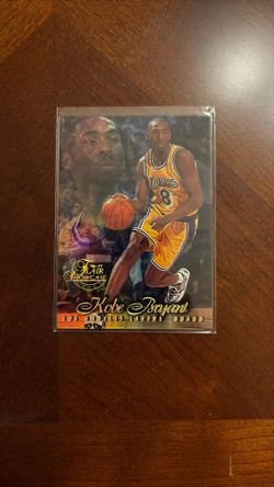 Kobe Bryant Basketball Rookie Card - Flair Showcase Row 1 Seat 31