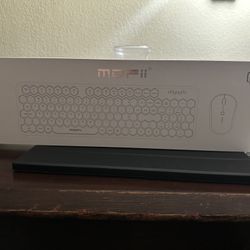 MOFII Honeykey Wireless Keyboard & Mouse Set