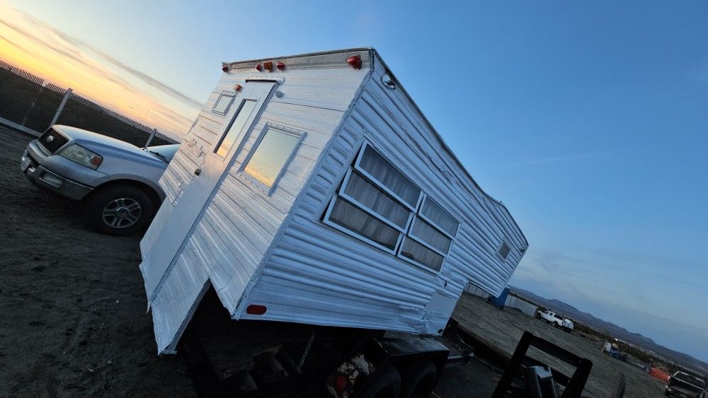 Camper 8ft Bed