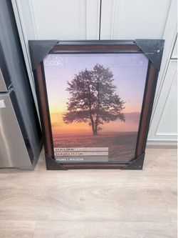 22”x28” Brown & Black Wood Grain Frame