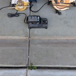 2 Ryobi circular saws (1 corded/1 18v)