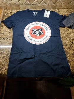 Women's Shirt (Never Worn)