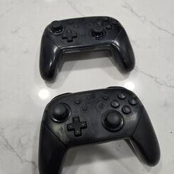 Switch Pro Controllers 