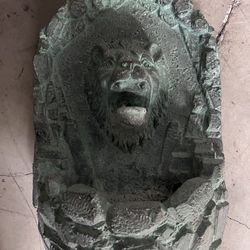 Garden home Decor Lion waterfall 14.5” x 2’ tall no pump $65 Carlsbad 92011  