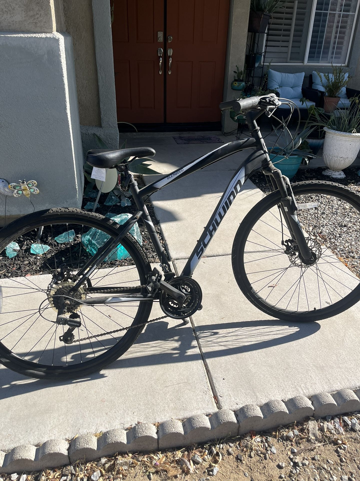 Schwinn Glenwood 700c Hybrid Bike