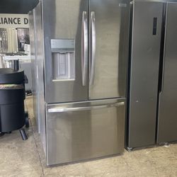 Frigidaire French Door Refrigerator UG 