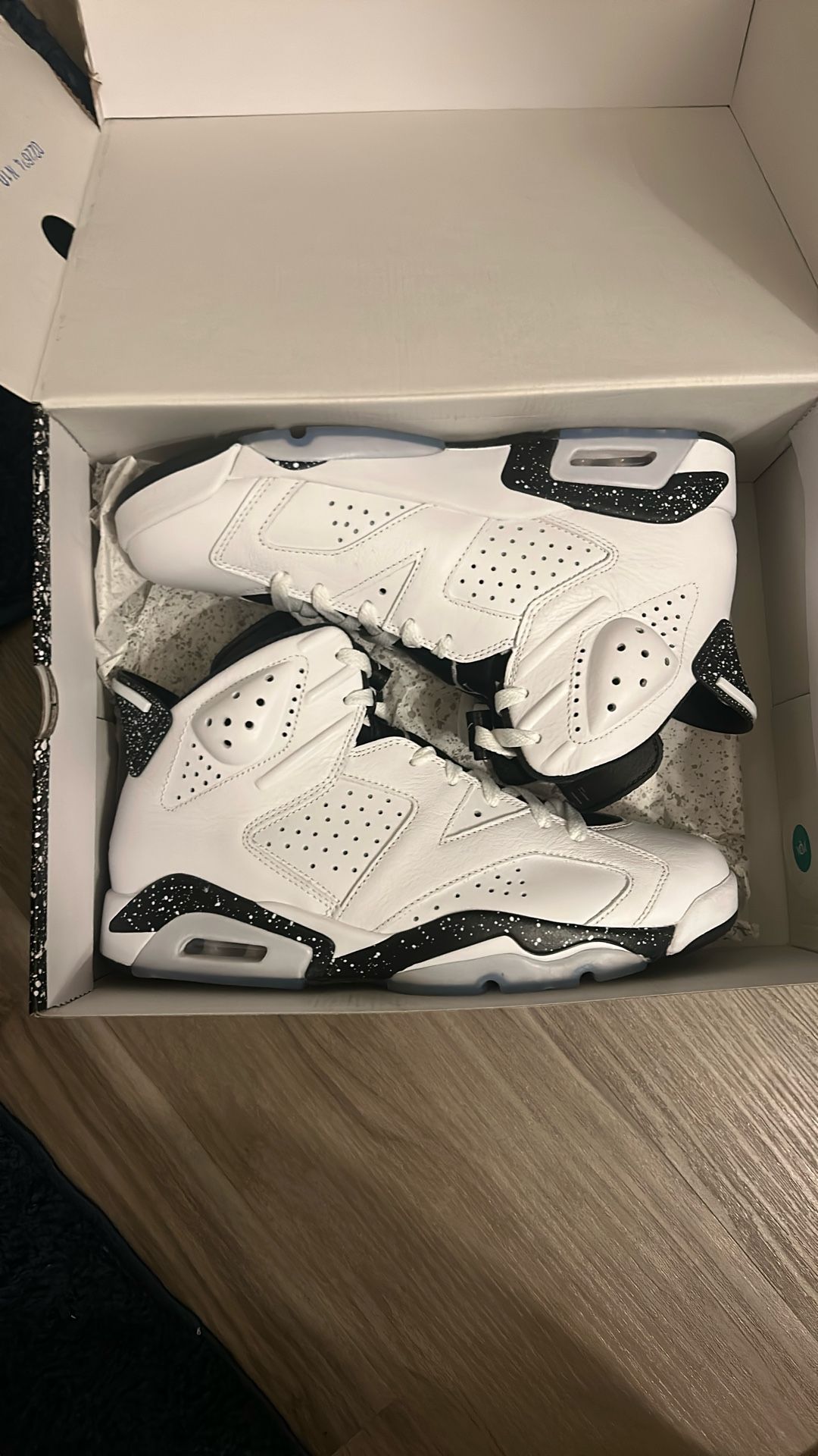 Jordan 6 Oreos