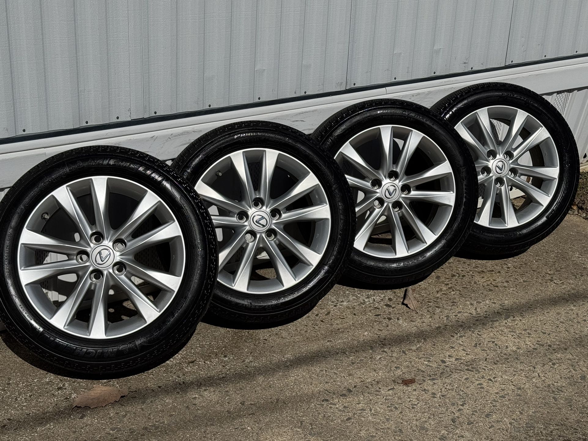 OEM Lexus ES350 wheels & Tires
