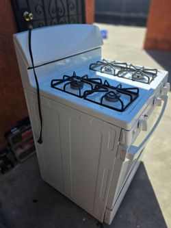 Gas stove