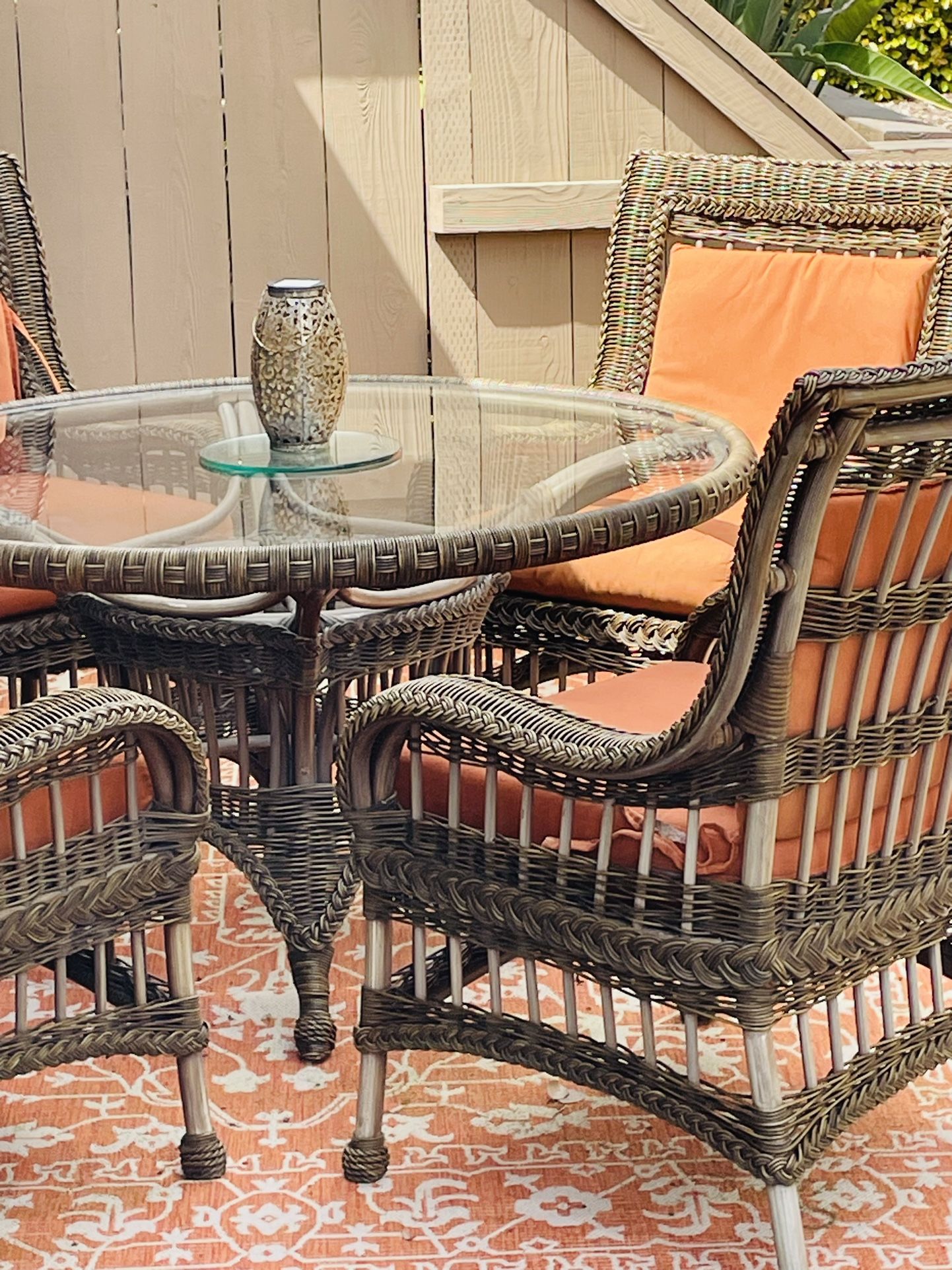 Ethan Allen Wicker Patio Set
