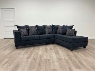 Contemporary L-Shape Sofa – Elegant Statement Piece for Your Lounge