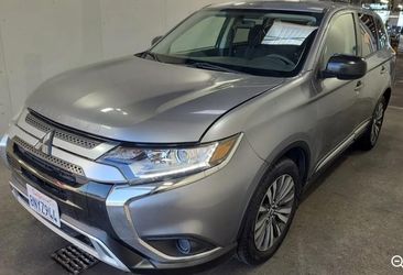 2020 Mitsubishi Outlander