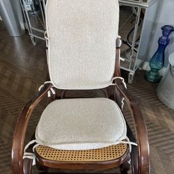 THONET ROCKING CHAIR *SEE ALL PHOTOS* VINTAGE WICKER ROCKING CHAIR RATTAN CHAIR OBO
