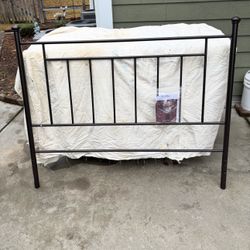Queen Bed Black Metal Headboard 