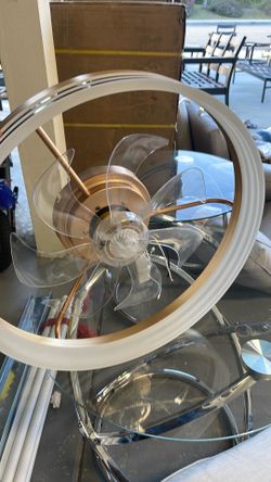 Golden fan with ligh