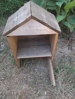 (NEED GONE ASAP) Baby Jesus House $ 10.00 cash only (serious buyers)