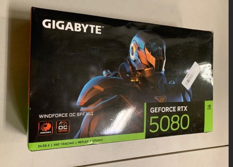 Gigabyte RTX 5080 Used ONLY ONCE FOR BENCHMARK