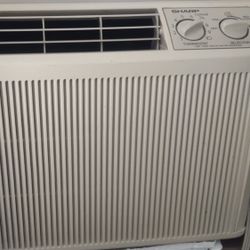 Window AC Unit