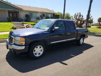 2005 GMC SIERRA CREW CAB  2WD LS 5.3 AUTO