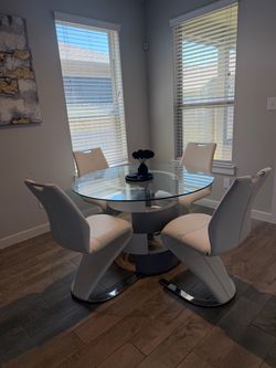 Dining room set
