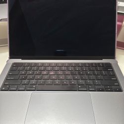 MacBook Pro 14-inch 