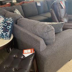 Brand new sectional, 1299