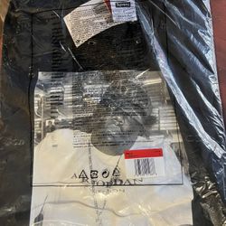 Supreme X Nike Air Jordan Biggie Tee Size Large New