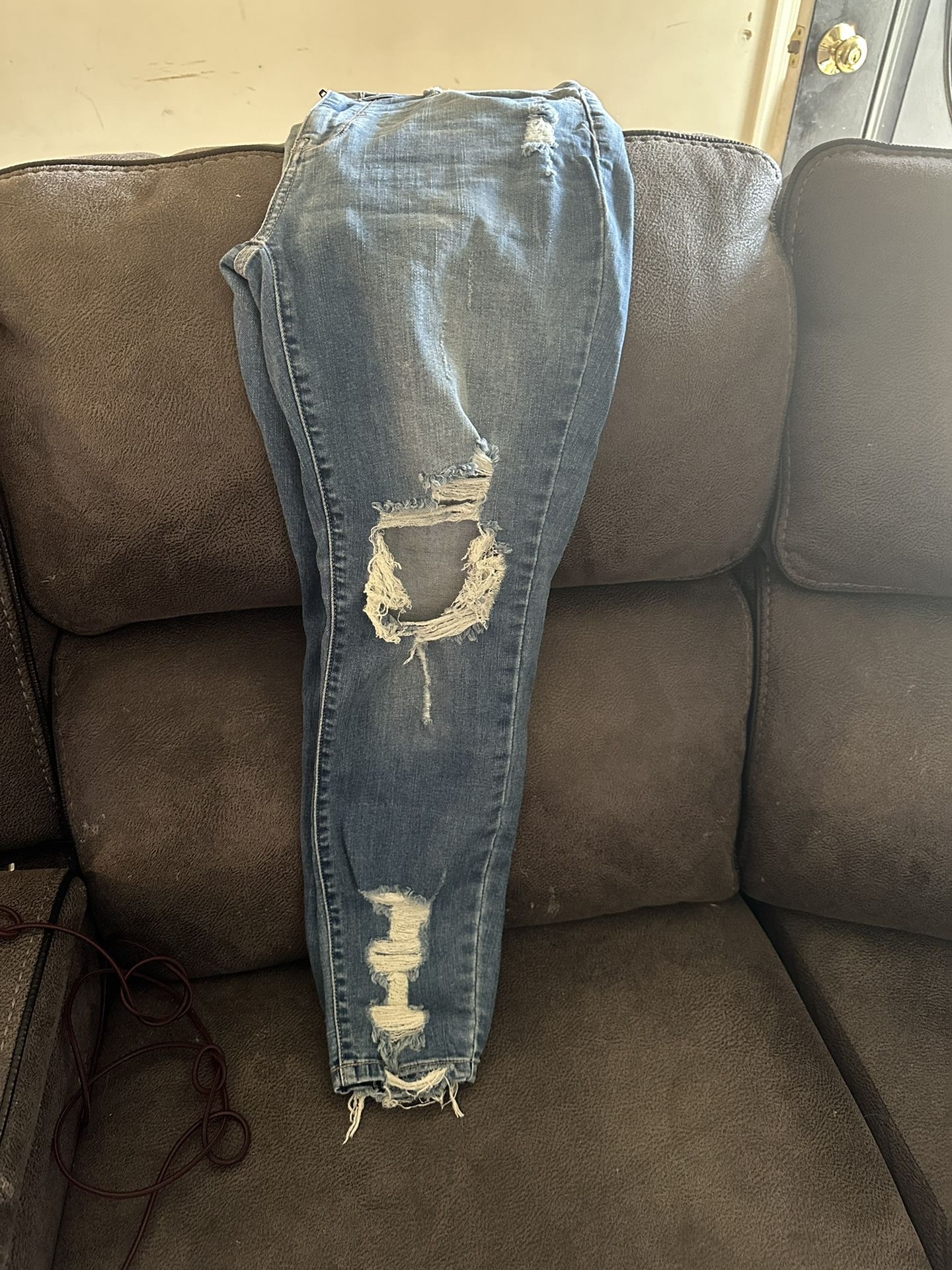Fashion Nova Jeans SZ 13