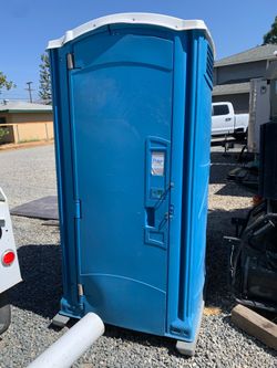 Porta potty